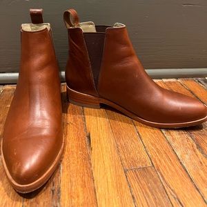 Nisolo, Chelsea boot, brandy, size 6